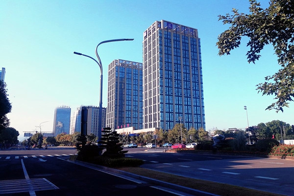 樓宇智能化專業(yè)化、系統(tǒng)化、節(jié)能化特點！